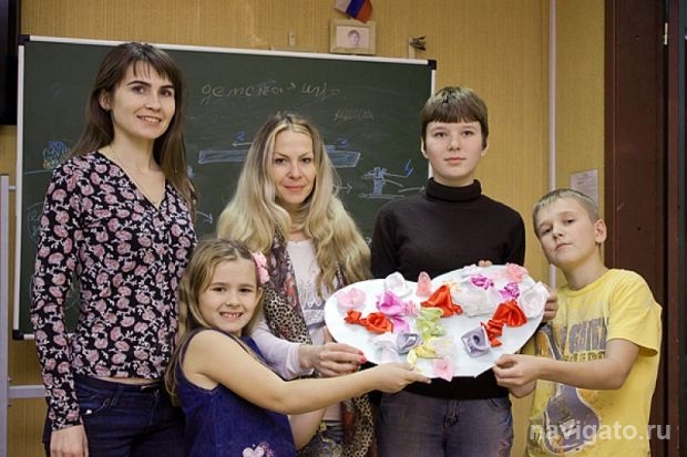 Алая розочка