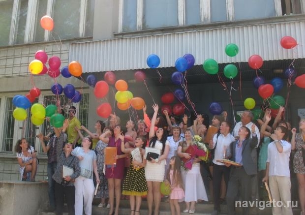 Летят волшебные шары