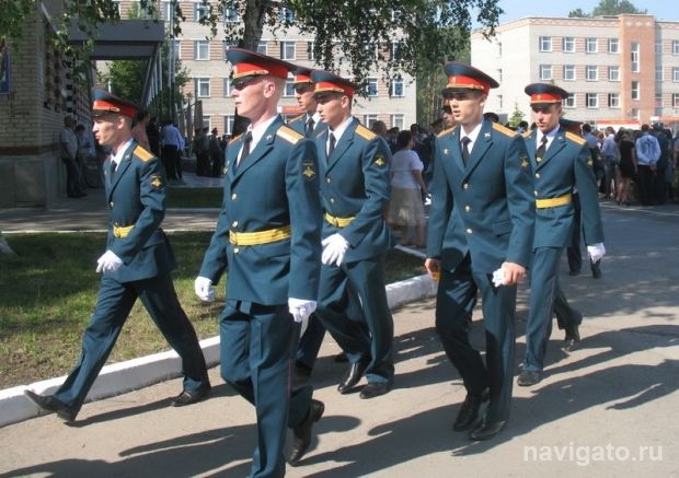 У курсантов выпускной!