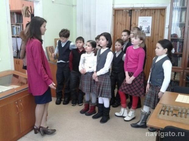 Древние учебники на выставке
