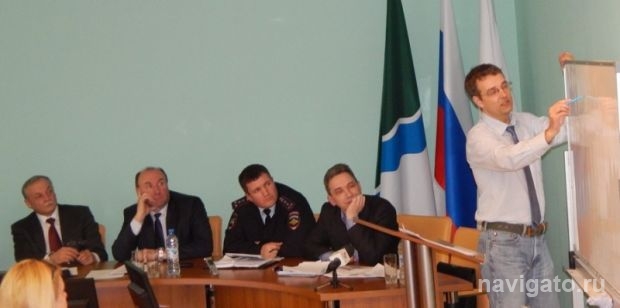 Спасти левый поворот