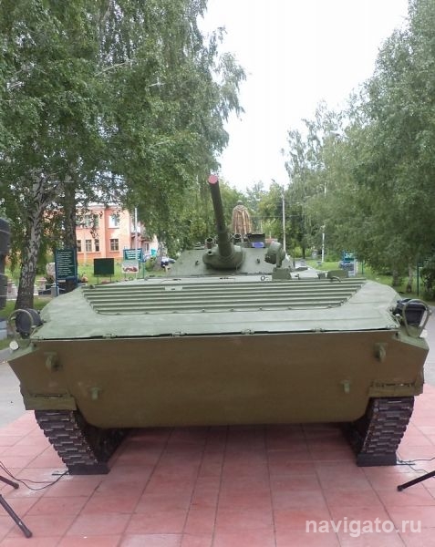 Памятник в броне