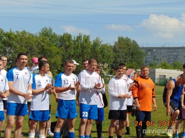 На стадионе НЭМЗ «Тайра» отметили День города
