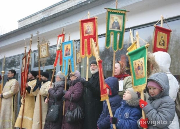 Крестный ход в Верхней зоне