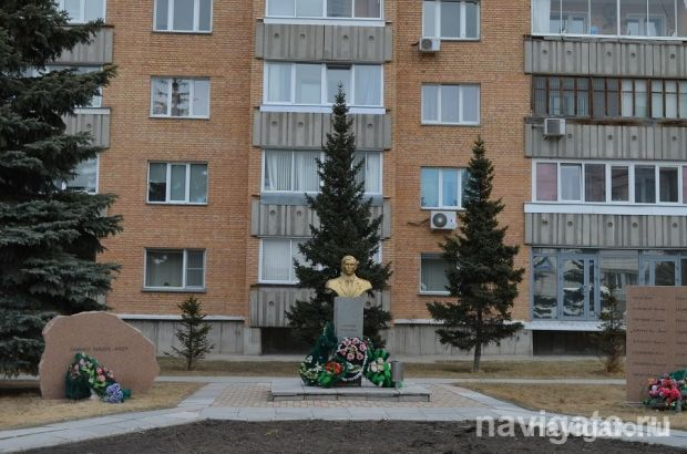 Герою посвящается