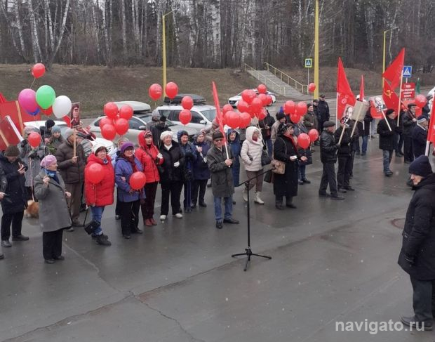 Шествие в Академгородке