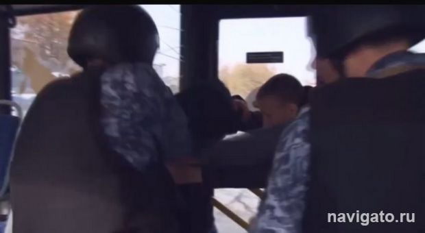 Пассажир-дебошир