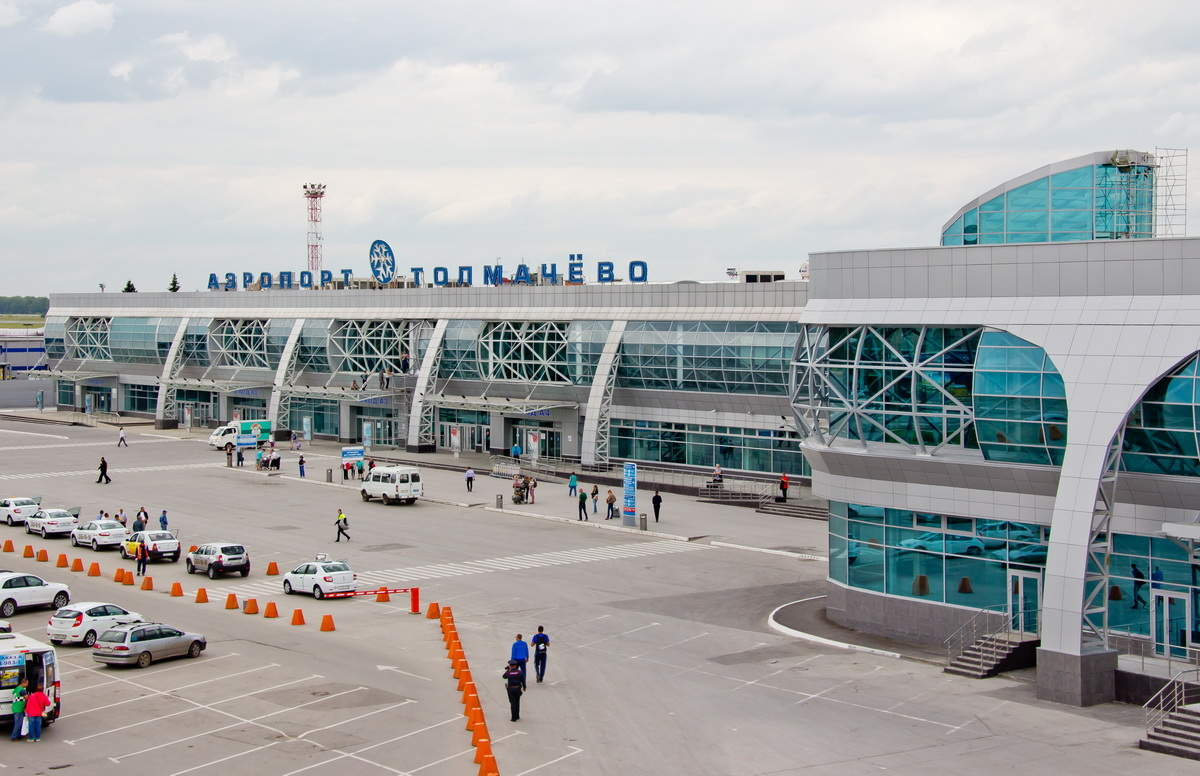 Погода аэропорт новосибирск. Аэропорт толмачёво Новосибирск. Толмачёва аэропорт Новосибирск. Толмачëво аэропорт Новосибирск. Аэропорт Толмачево Международный терминал.