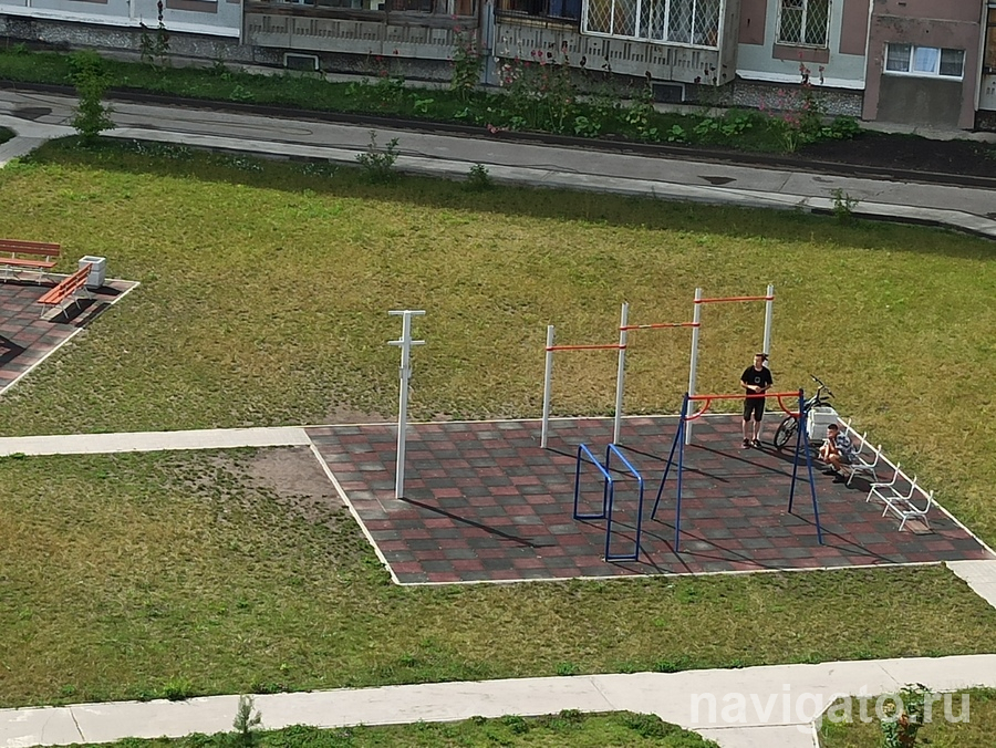 Пенсионеры сдали детей в полицию за игры на спортивной площадке
