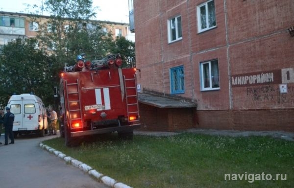Пожар в пятиэтажке в Бердске