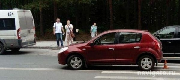 Велосипедист попал под машину у Института теплофизики