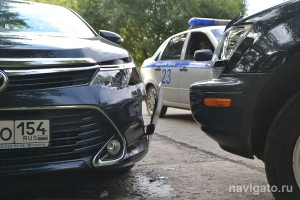 Toyota Camry мэра Бердска попала в ДТП с Lexus RX300