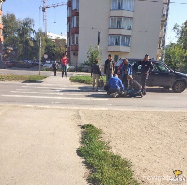 Школьник попал под иномарку на Арбузова