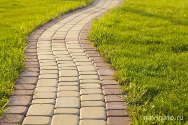 Прокуратура обеспечила жителей тротуаром