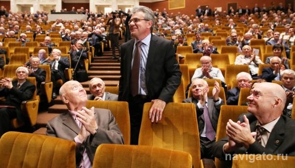 Новым руководителем Академии наук стал Александр Сергеев