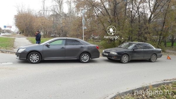 ДТП в Академгородке: пьяный водитель бросил машину и убежал