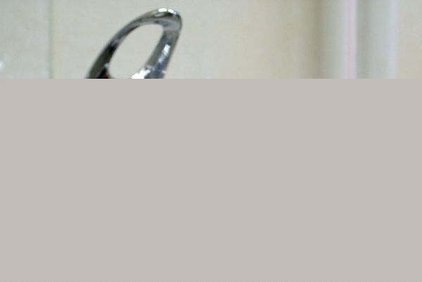 Жители микрорайона ОбьГЭС остались без холодной воды
