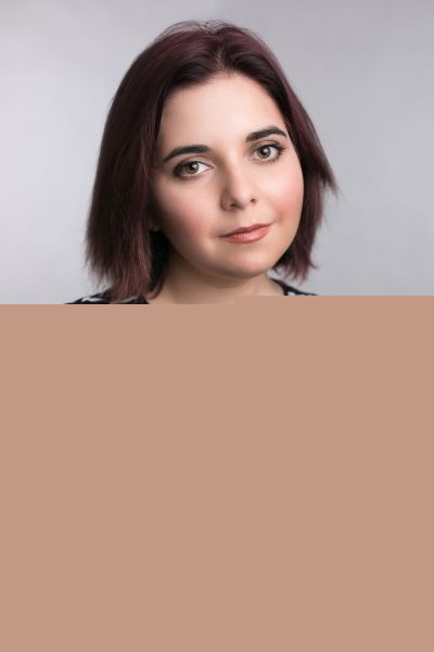 Екатерина Дроздова вышла в финал поэтического конкурса «Сверхновое чудо»