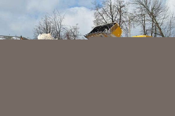 Почти 100 тысяч кубометров снега вывезли с дорог города