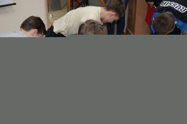 Слет «Школа Победы»: найти пострадавшего по карте и пройти лабиринт дымокамеры