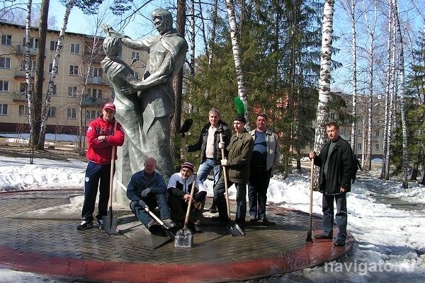 Из дворов Советского района вывезено 440 куб. м мусора
