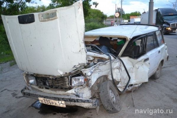 Трое пострадали в ДТП на трассе М-52 в Бердске