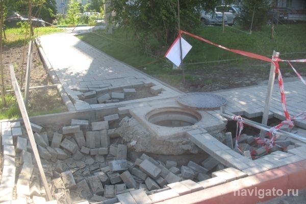 Возле нового «Сеятеля» провалился грунт