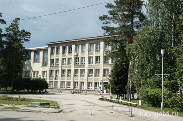 В НГУ подводят промежуточные итоги приемной кампании