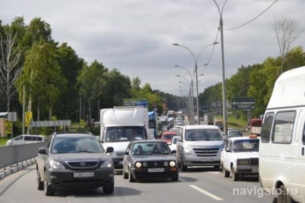 На трассе из Бердска - беспричинная утренняя пробка