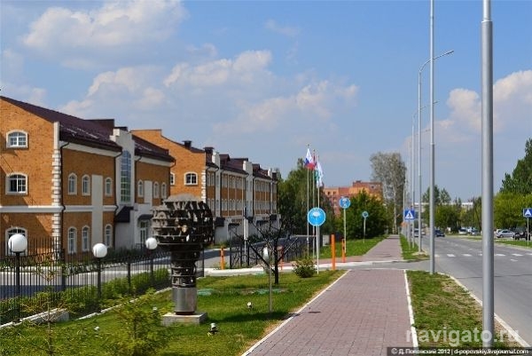 Автобусы и маршрутки снова пустили через Технопарк