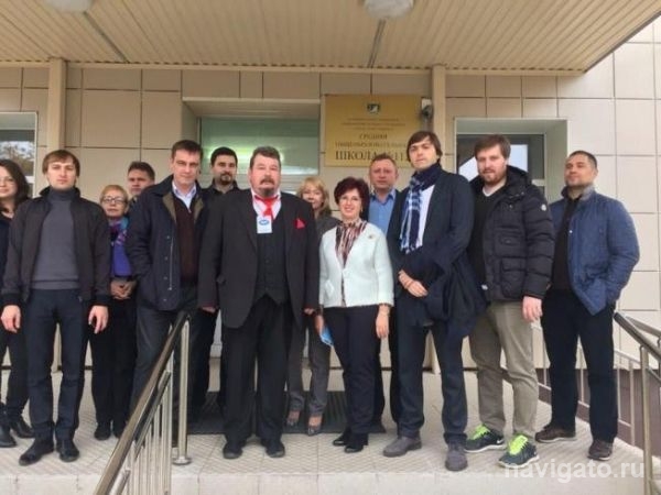 Руководитель Рособрнадзора побывал в Академпарке и на ОбьГЭС