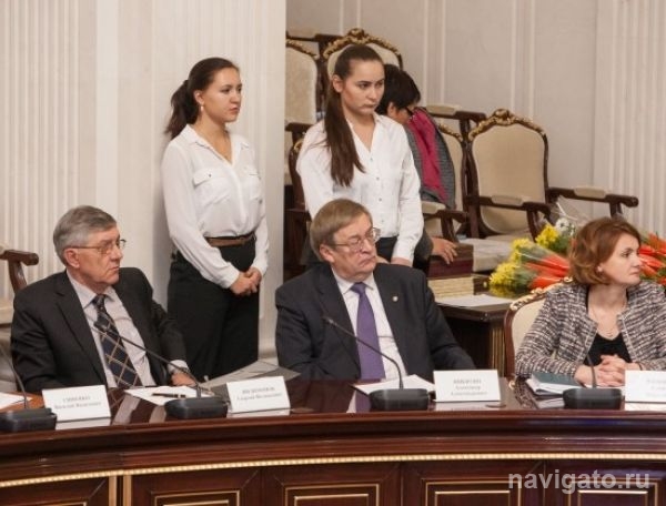 В гимназиях №3 и №5 лучше всего знают математику