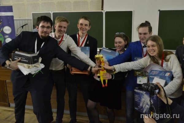 Команда школьников СУНЦ НГУ одержала победу на Всероссийском Турнире юных химиков