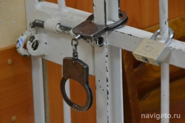 Житель Советского района избил своего знакомого после застолья