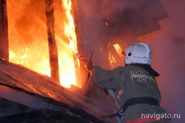 На Бегичева сгорела баня