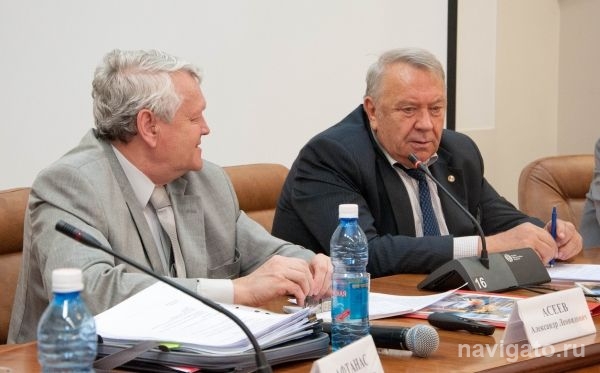 Сибирским ученым предложили разработать концепцию развития РАН