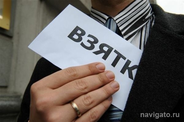 Жители района пытались подкупить судебных приставов
