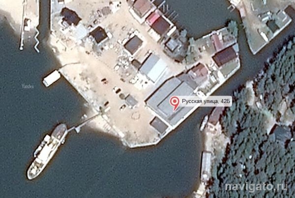 Пожарные потушили в Советском районе загоревшийся корабль