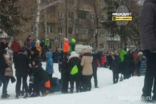 Прокурор района принял меры к восстановлению прав учащихся школы №179