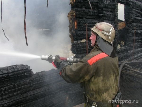 Пожар на Брусничной в Бердске