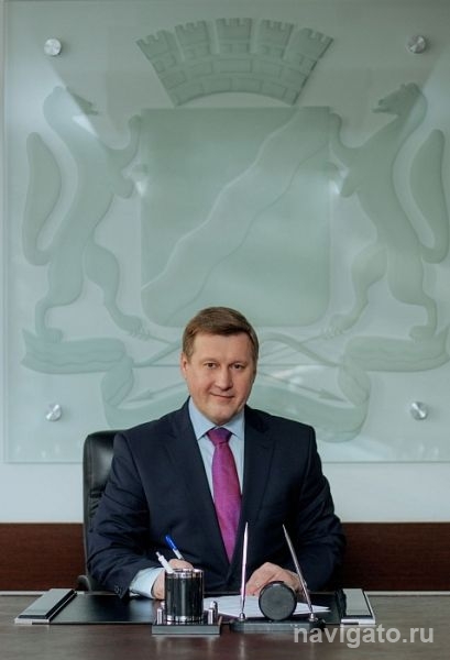 Мэр Локоть поздравляет новосибирцев с Днём защитника Отечества