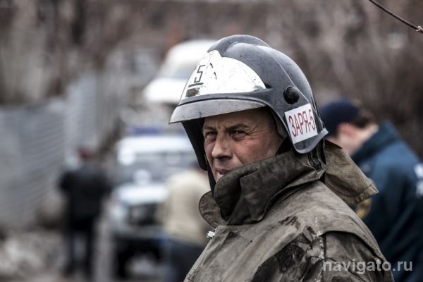 Две автоцистерны тушили вагончик на Зоологической