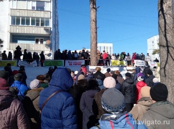 Жители Нижней Ельцовки массово вышли на митинг против Восточного обхода