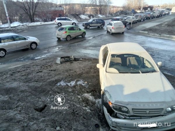 Тойота столкнулась с Шкодой в Нижней Ельцовке