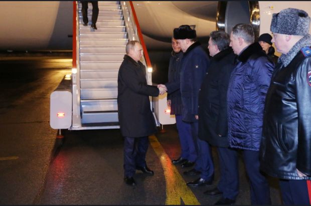 Президент России Владимир Путин прилетел в Новосибирск