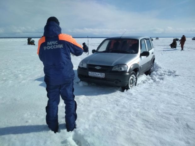 Лед в Советском районе становится все опаснее
