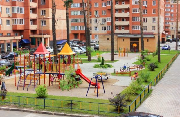 Жители Советского района еще могут успеть подать заявку на благоустройство своего двора