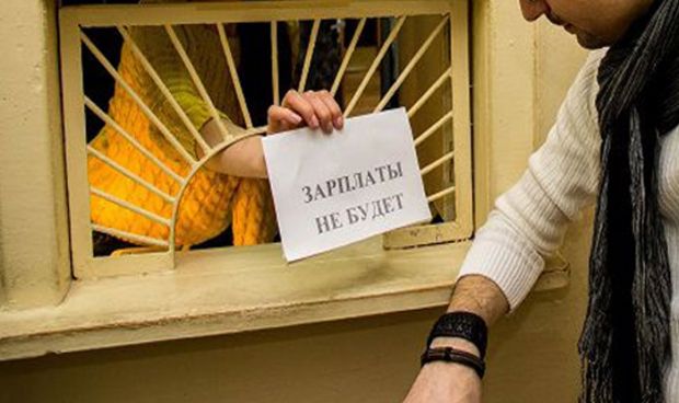 Больше ста тысяч рублей задолжал своему подчиненному директор частной фирмы в Советском районе