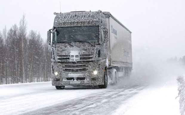 Большегрузам запретили въезд в город