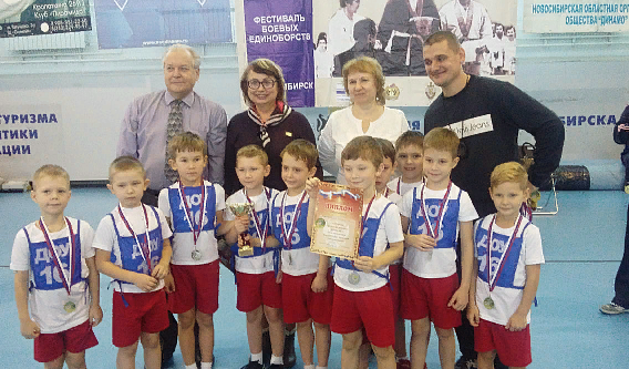 Соревнования по мини-футболу среди детских садов впервые прошли в Советском районе